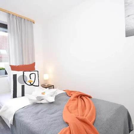 Διαμέρισμα Lovely Furnished