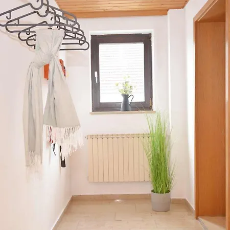 Διαμέρισμα Lovely Furnished Haundorf