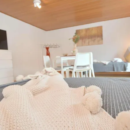 Διαμέρισμα Lovely Furnished