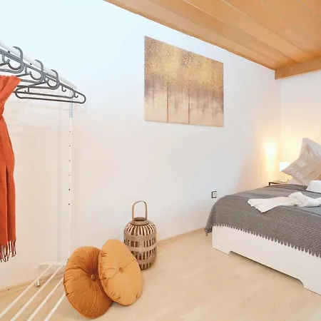 Lovely Furnished Διαμέρισμα *