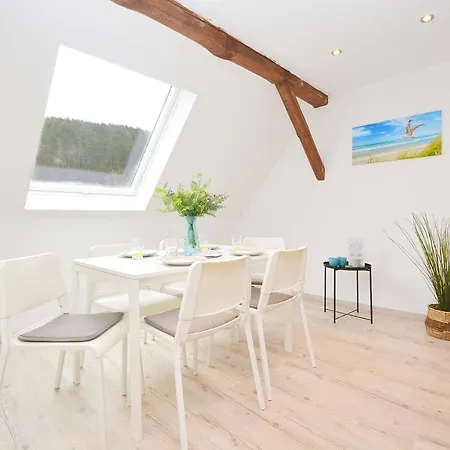 Lovely Furnished *