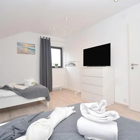 Διαμέρισμα Lovely Furnished