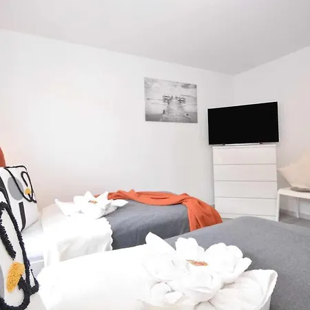 Lovely Furnished Appartement *